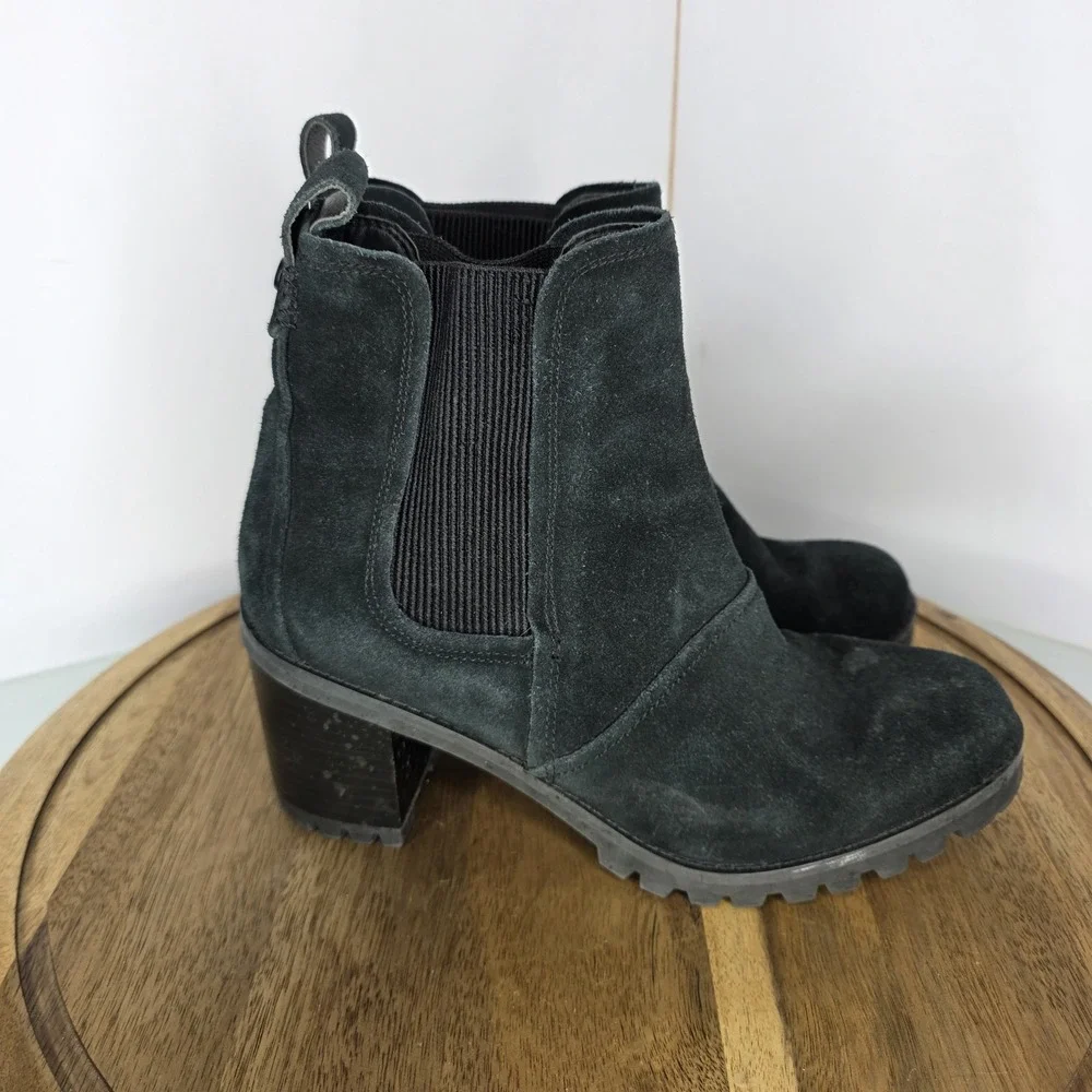 Ugg Hazel Waterproof Chelsea Block Heel Bootie Black Suede Size 8.5‎ Chunky Y2K